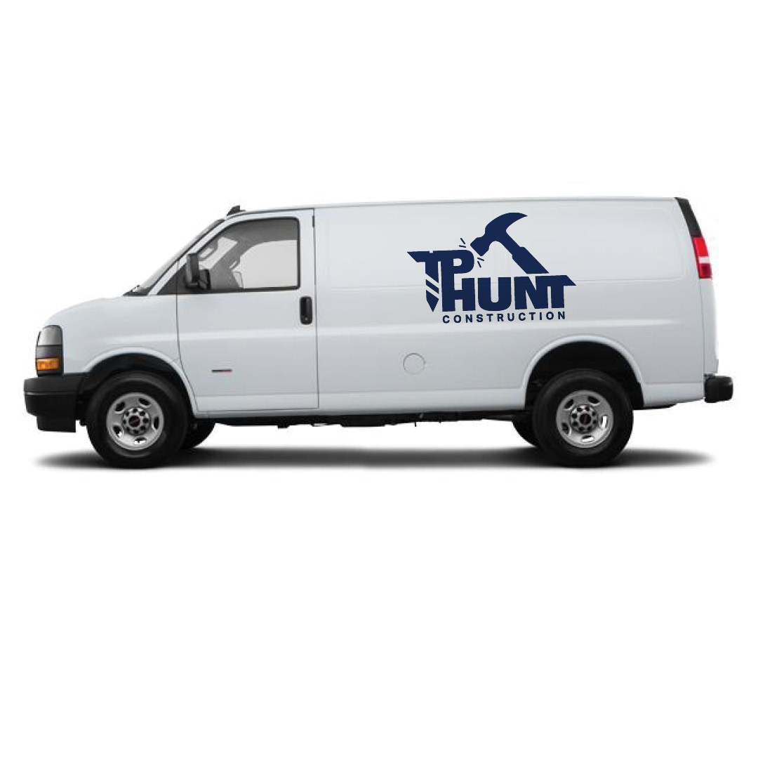 Logo: TP Hunt Construction on van